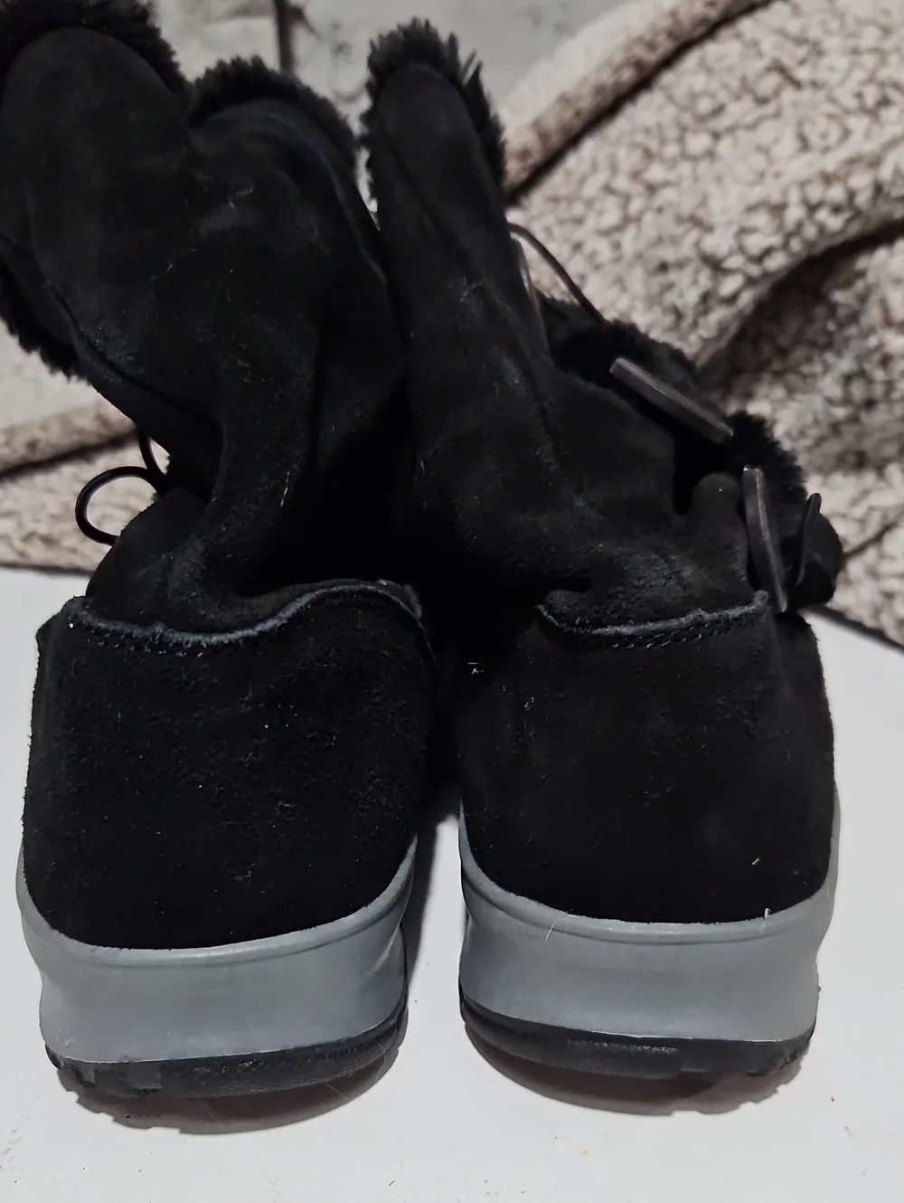 Itasca Black Faux-Fur Button Winter Boots